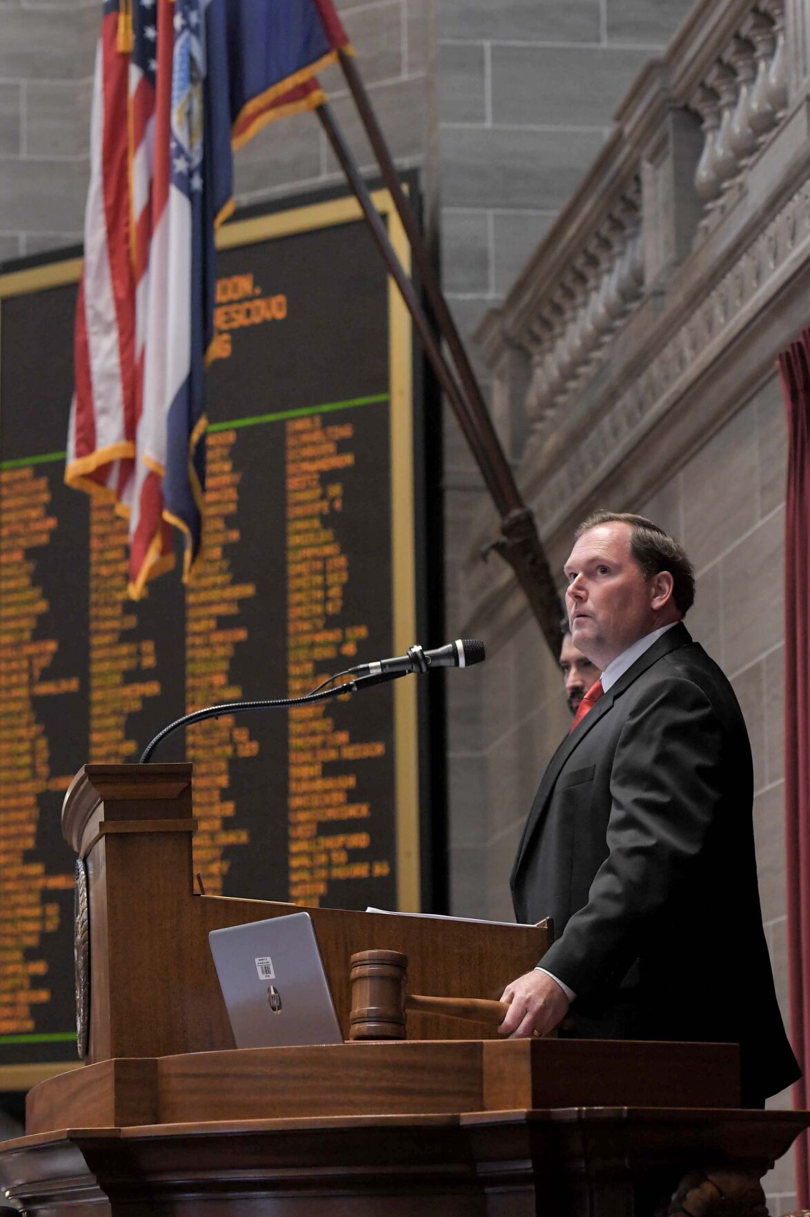Speaker Rob Vescovo, R-Arnold, prepares to raise the gavel beginning the session